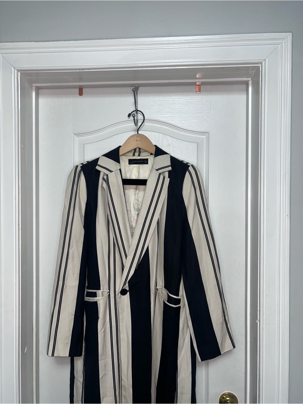 Zara Black and Cream Striped Long Blazer